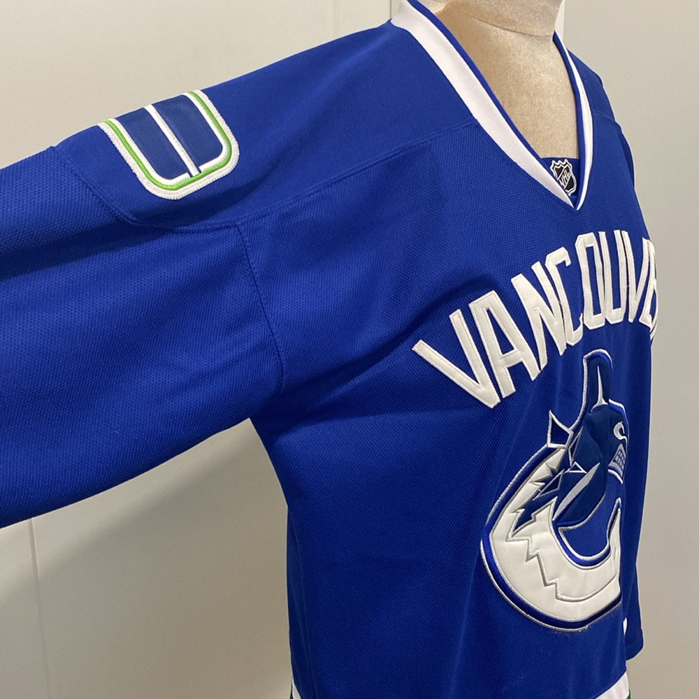 🏒HOST PICK 🏒REEBOK LUONGO VANCOUVER CANUCKS NHL CENTER ICE JERSEY Hall of Fame - Picture 11 of 12
